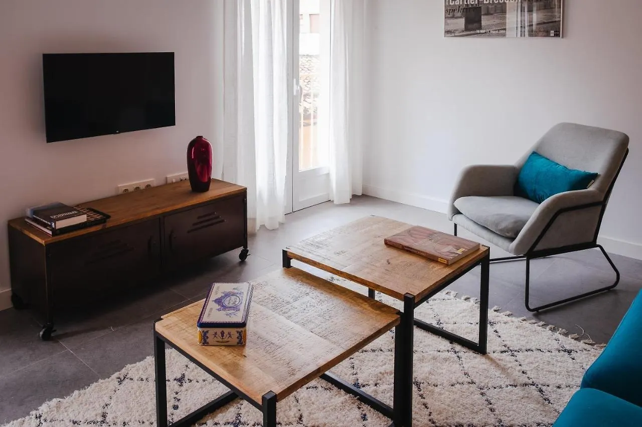 Apartamento Ninos Luchando Granada